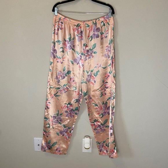 Victoria's Secret | Intimates & Sleepwear | Victorias Secret Gold Label ...